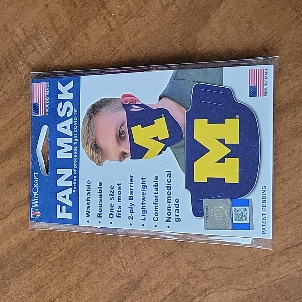 Wincraft Fan Mask Face Mask Michigan Wolverines Brand new